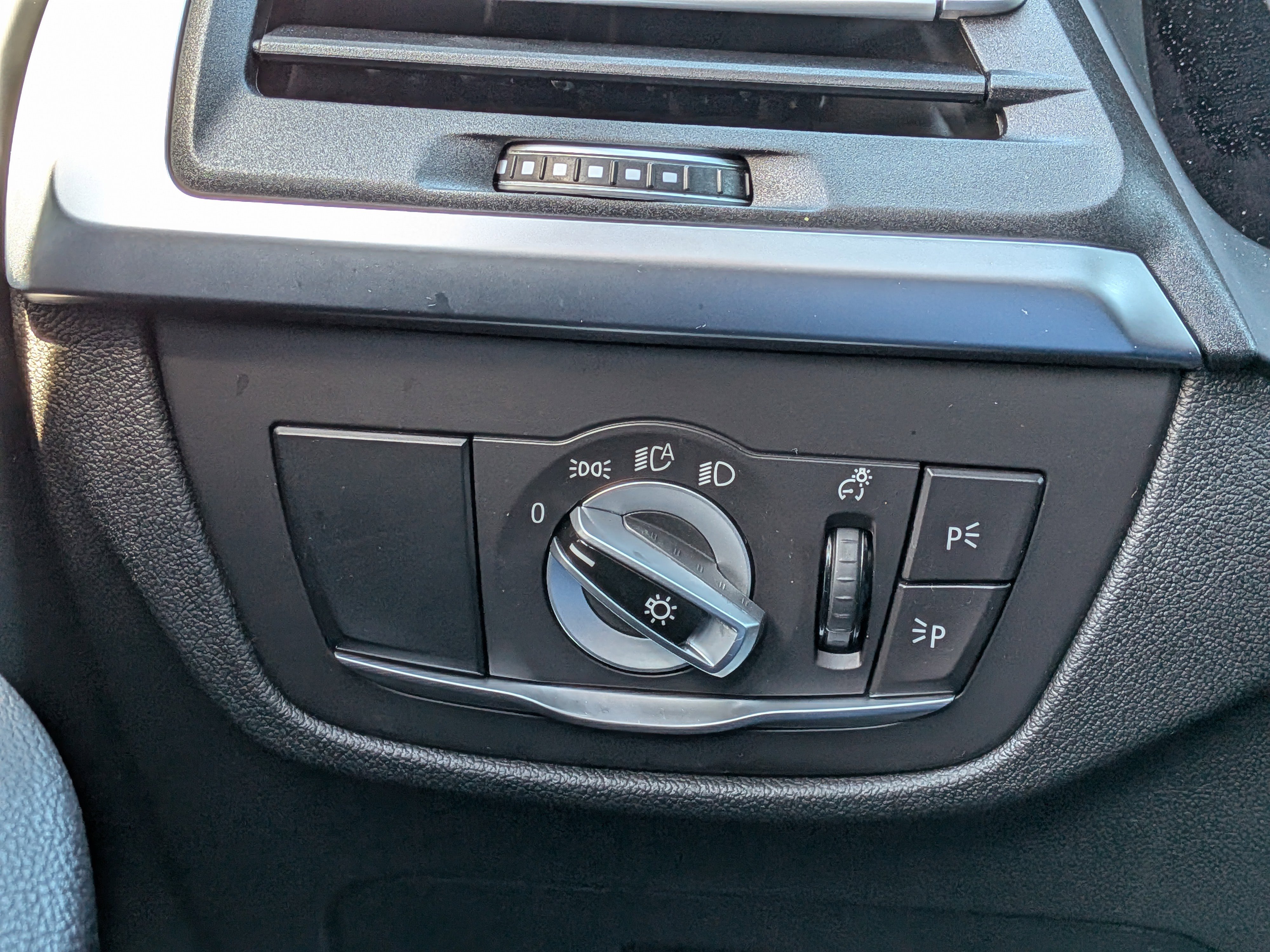 Used 2024 BMW X3 sDrive30i image 29