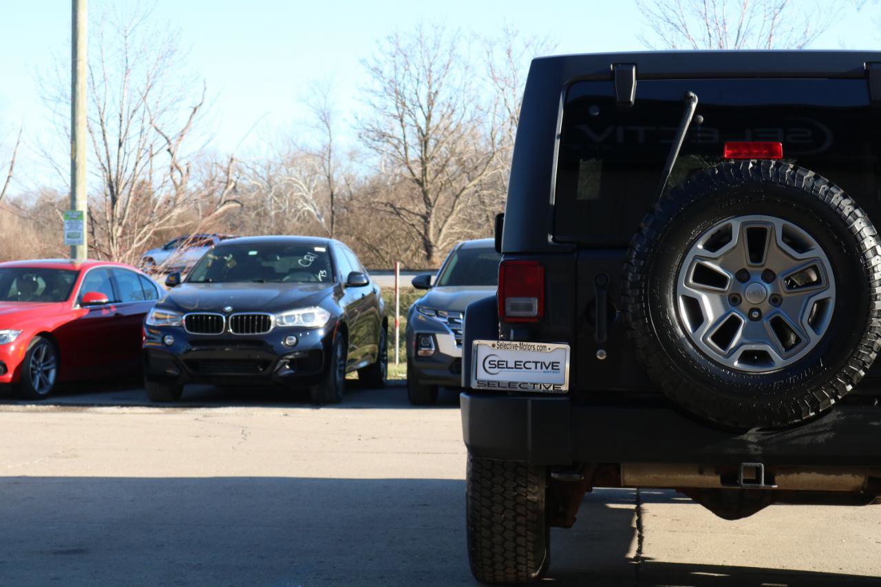 Used 2013 Jeep Wrangler Unlimited Sport image 12