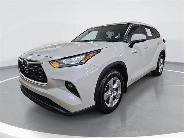 Used 2020 Toyota Highlander LE image 7