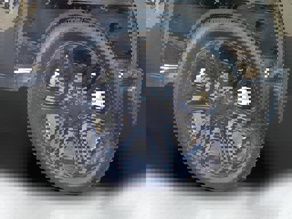 Used 2023 Chevrolet Silverado 1500 LT image 7