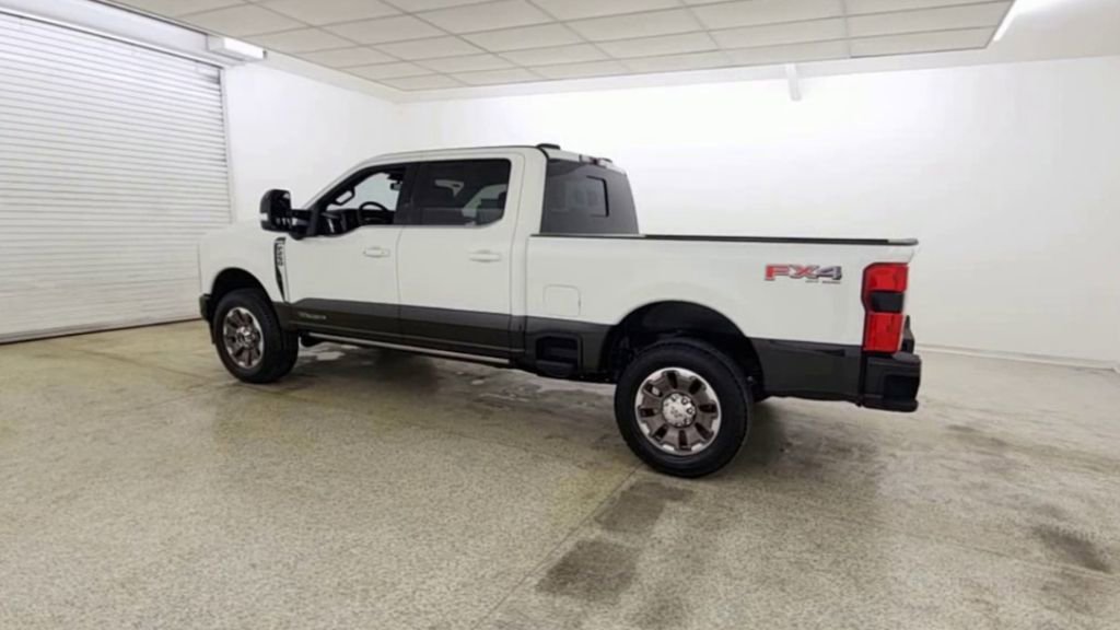 New 2025 Ford F250 King Ranch w/ FX4 Off-Road Package image 6
