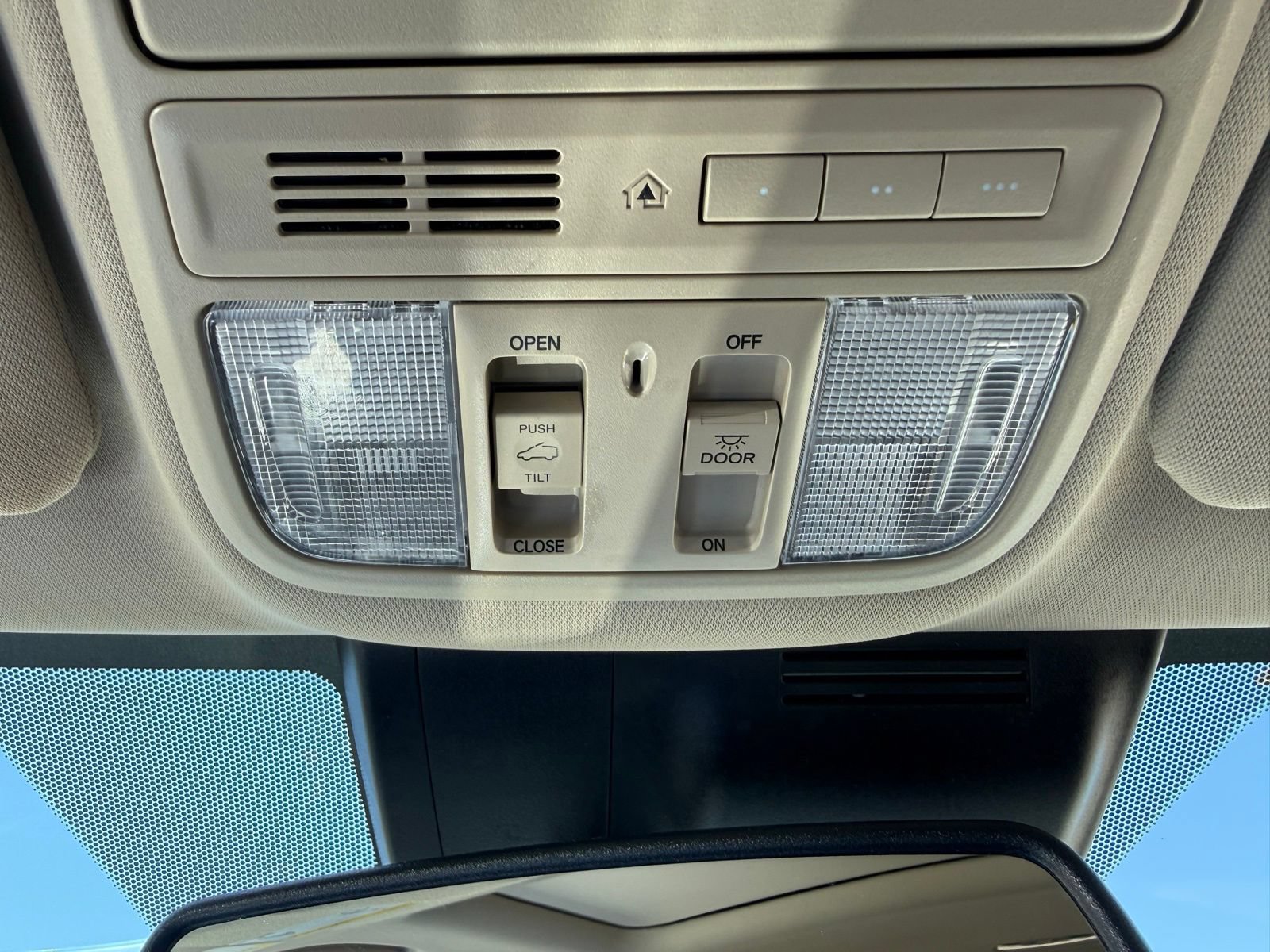 Certified 2022 Honda CR-V Touring image 21
