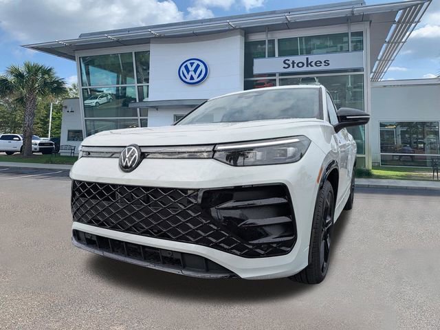 New 2026 Volkswagen Tiguan SE R-Line image 8