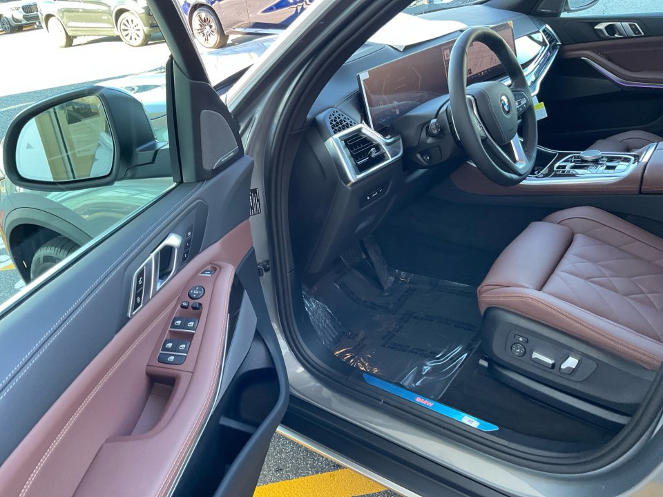 Used 2026 BMW X5 sDrive40i RWD image 31
