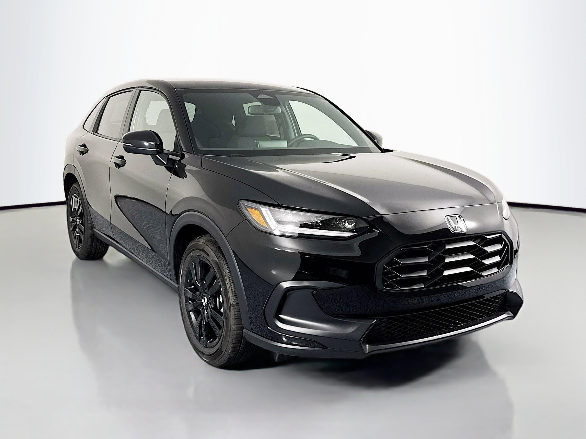 New 2026 Honda HR-V Sport image 3