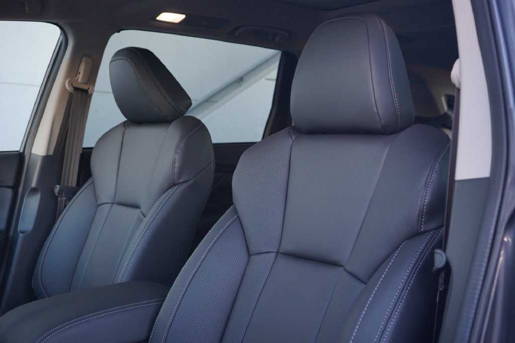 New 2026 Subaru Ascent Limited AWD/4WD image 14