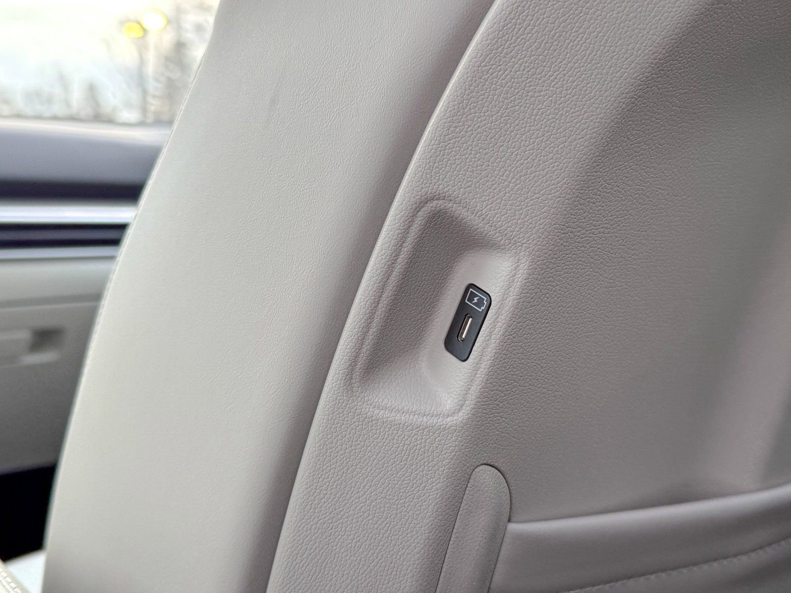 New 2026 Kia Sorento S w/ S Panoramic Sunroof Package image 34