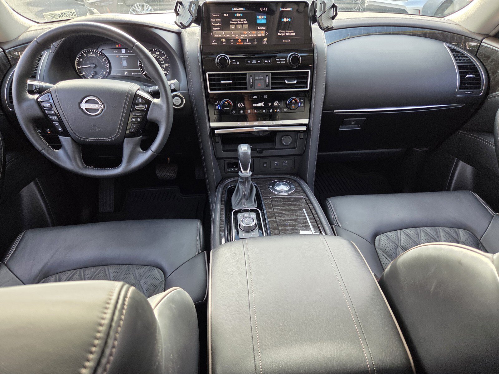 Used 2024 Nissan Armada Platinum w/ Captain's Chairs Package RWD image 16
