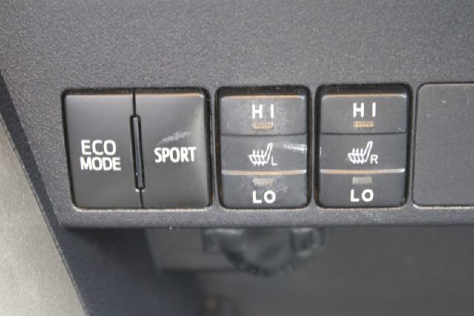 Used 2013 Toyota RAV4 Limited image 20