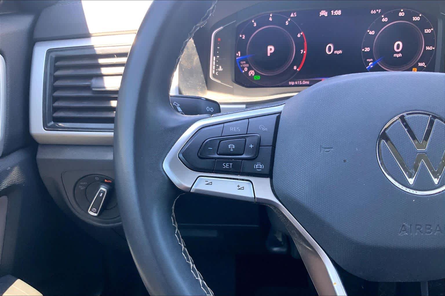 Used 2023 Volkswagen Atlas Cross Sport SE w/ Panoramic Sunroof Package FWD image 23