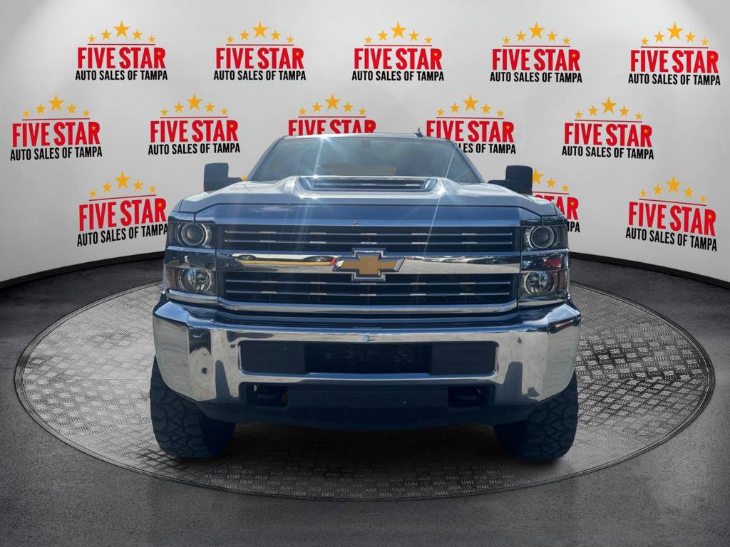 Used 2017 Chevrolet Silverado 2500 W/T w/ WT Convenience Package AWD/4WD image 2