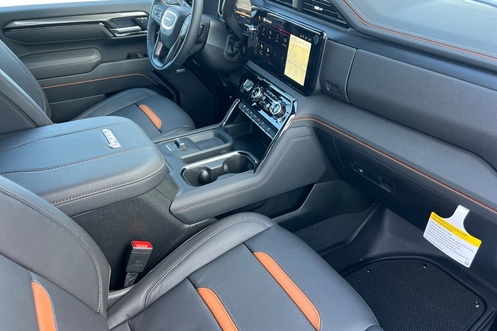 New 2026 GMC Sierra 3500 AT4 w/ AT4 Premium Plus Package image 12