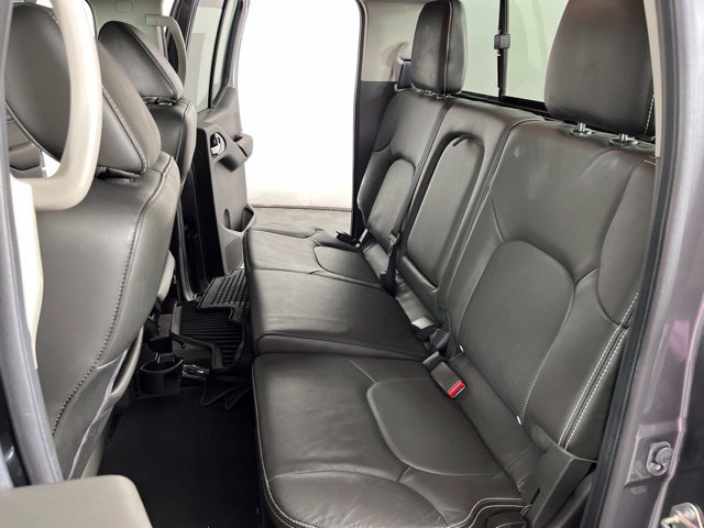 Used 2020 Nissan Frontier PRO-4X w/ Pro-4x Utility Package AWD/4WD image 40
