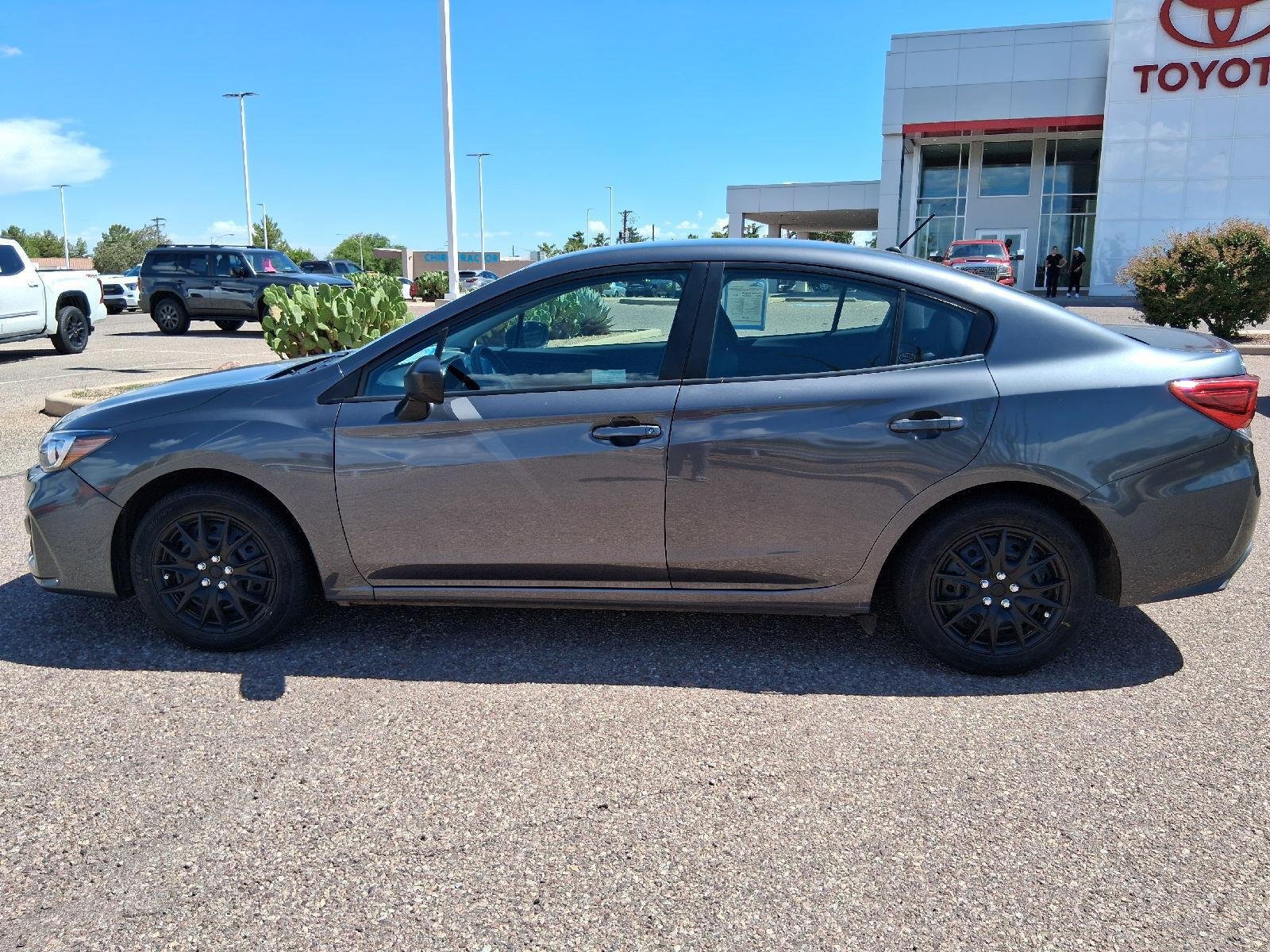 Used 2018 Subaru Impreza 2.0i AWD/4WD image 2