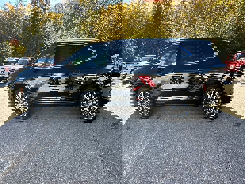 New 2026 Buick Enclave Avenir w/ Super Cruise Package image 9