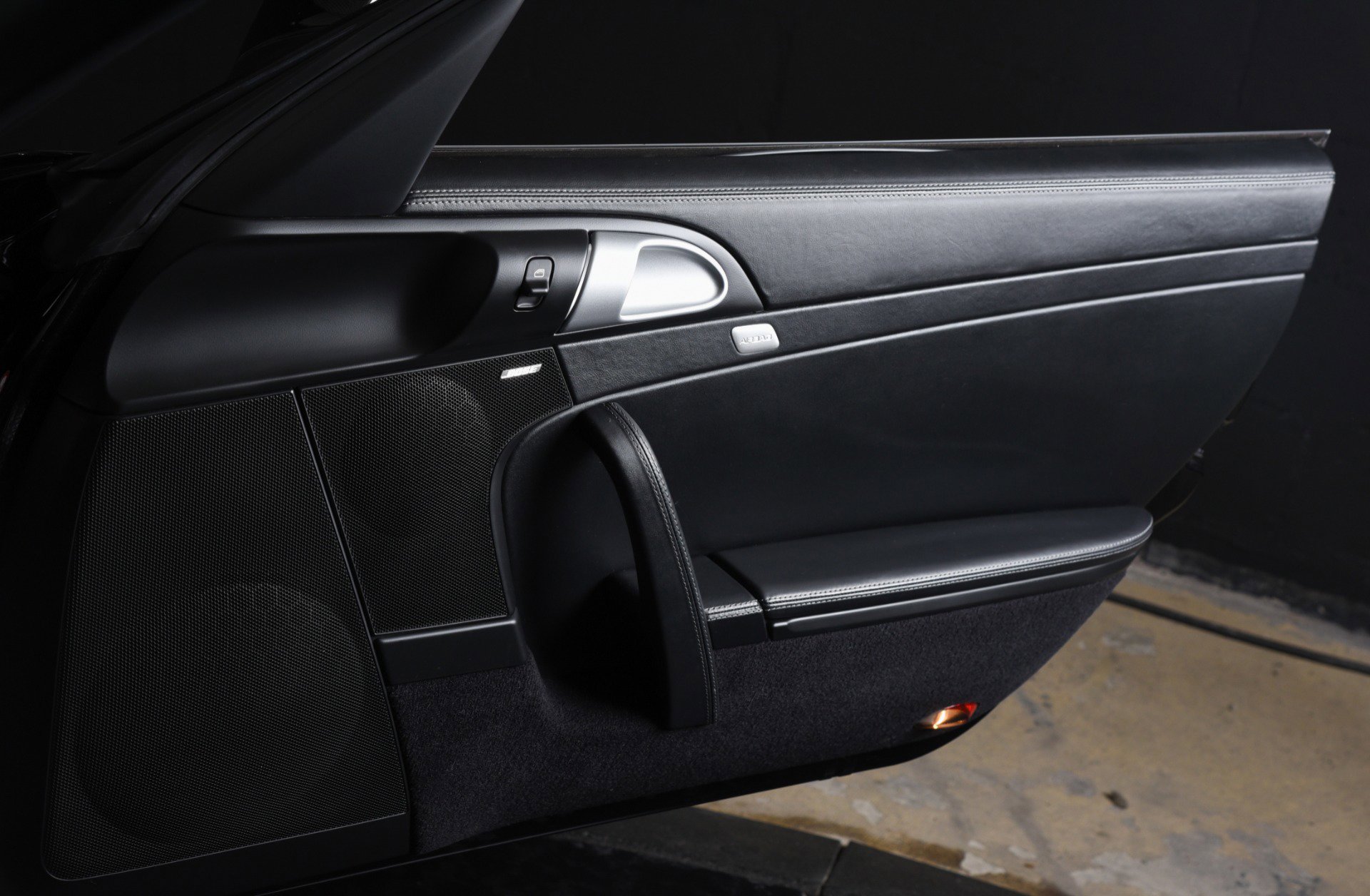 Used 2012 Porsche 911 Carrera 4 image 28