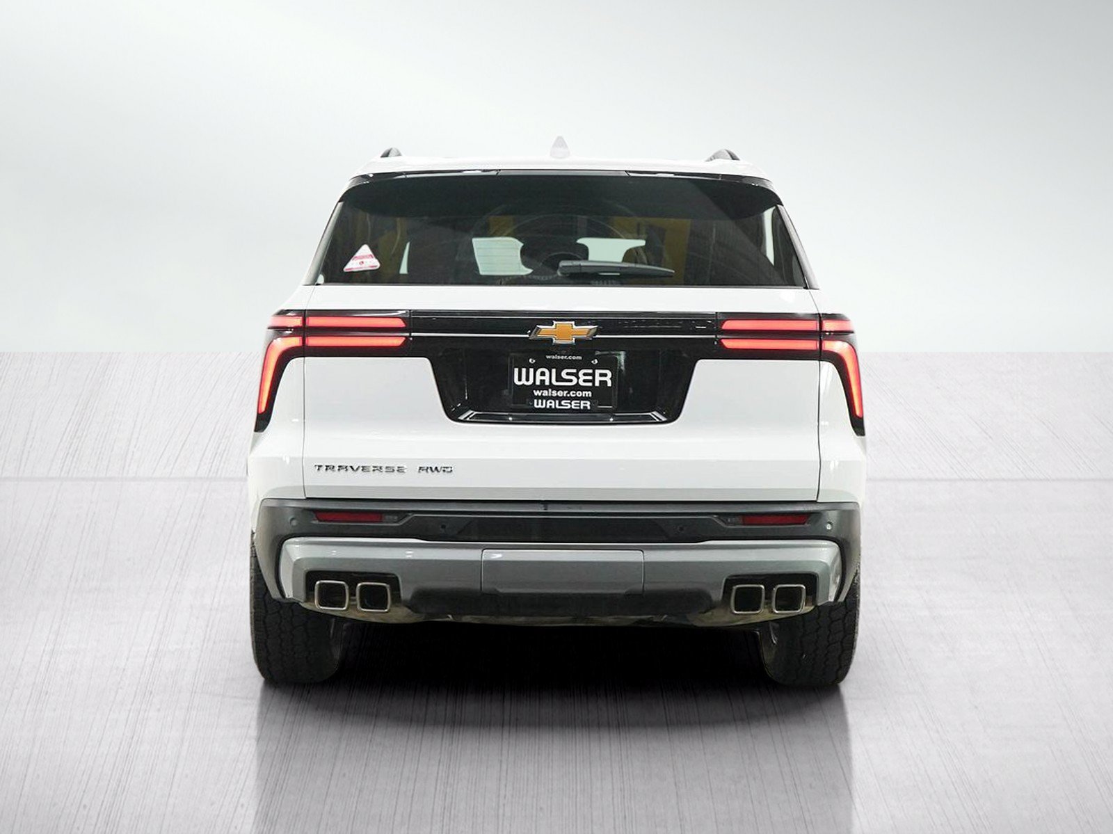 Used 2026 Chevrolet Traverse LT AWD/4WD image 4