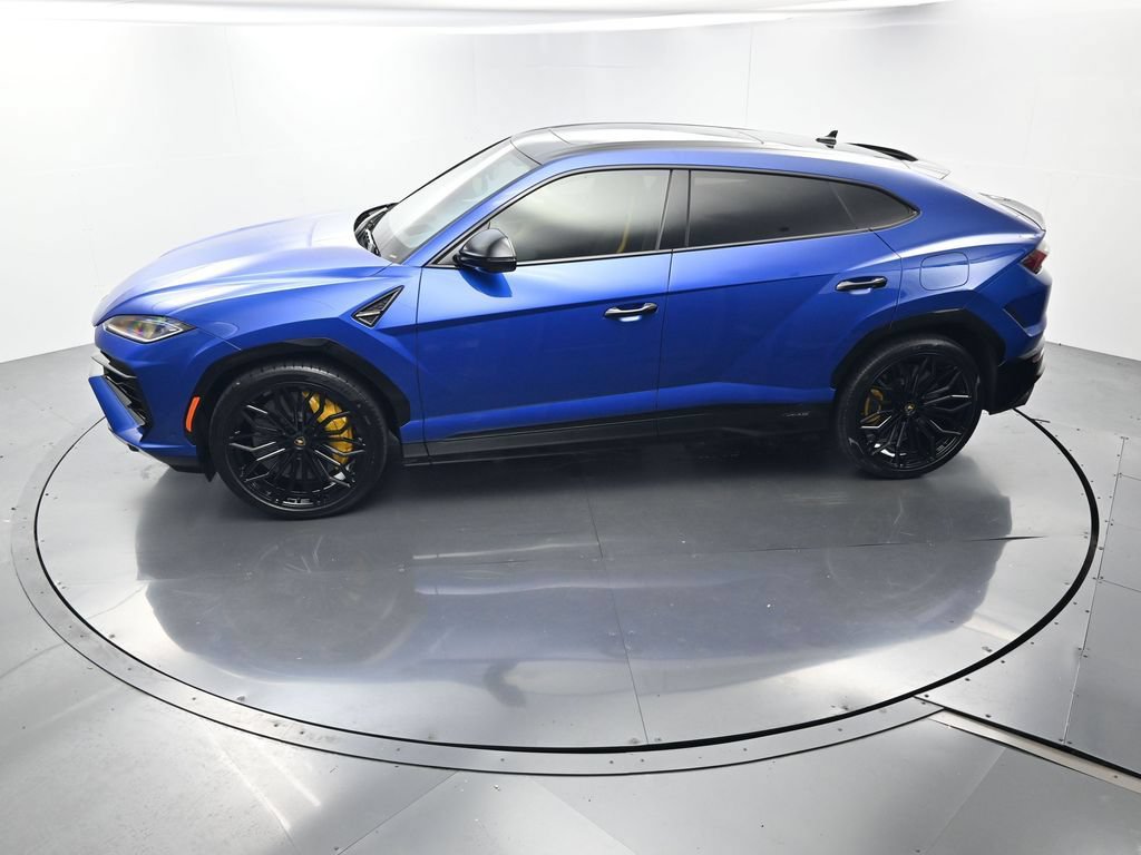 Used 2025 Lamborghini Urus SE AWD/4WD image 33