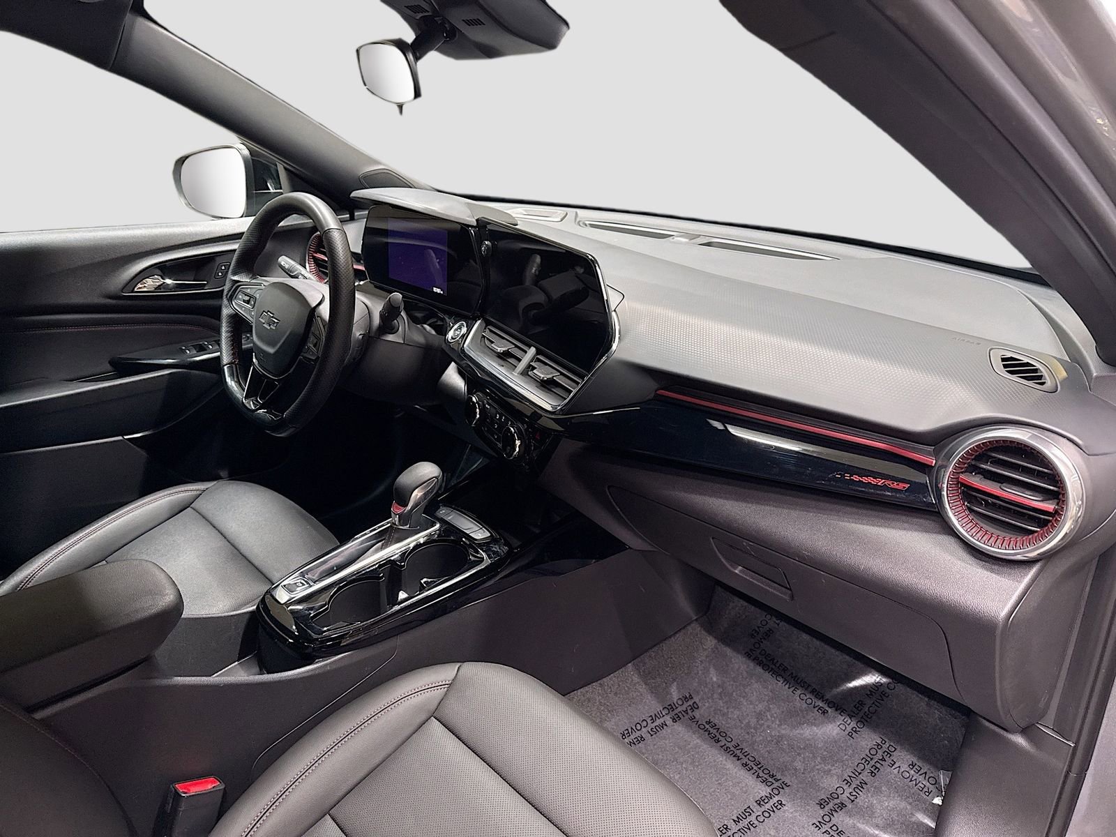 Certified 2025 Chevrolet Trax RS w/ Driver Confidence Package image 31