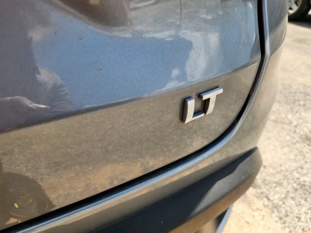 Used 2025 Chevrolet Trax LT FWD image 7