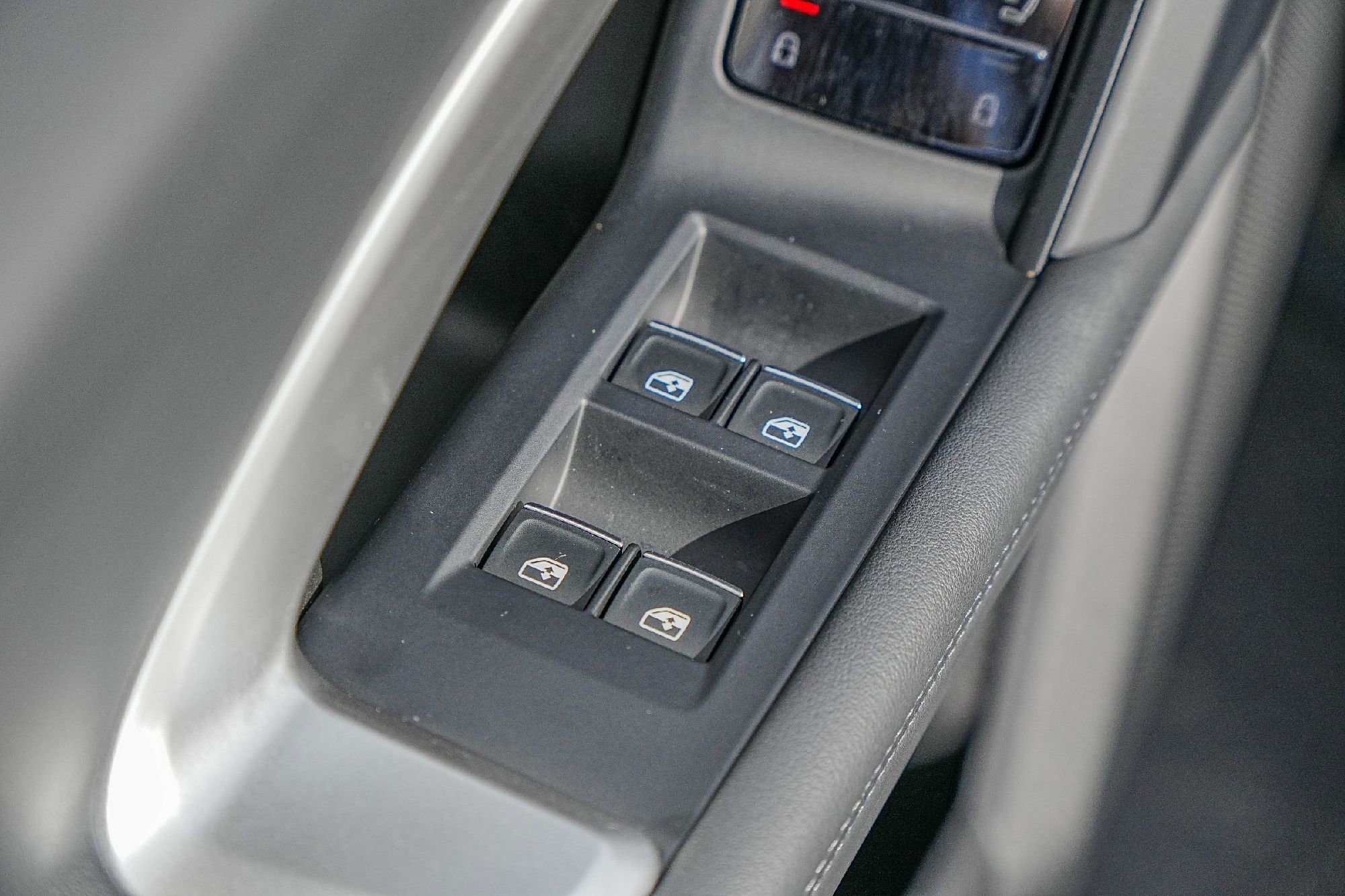 Certified 2025 Audi Q5 Premium w/ Convenience Package image 20