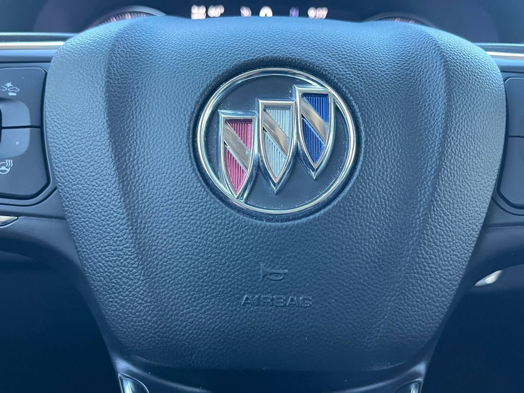 Used 2023 Buick Envision Essence w/ Sport Touring Package image 5