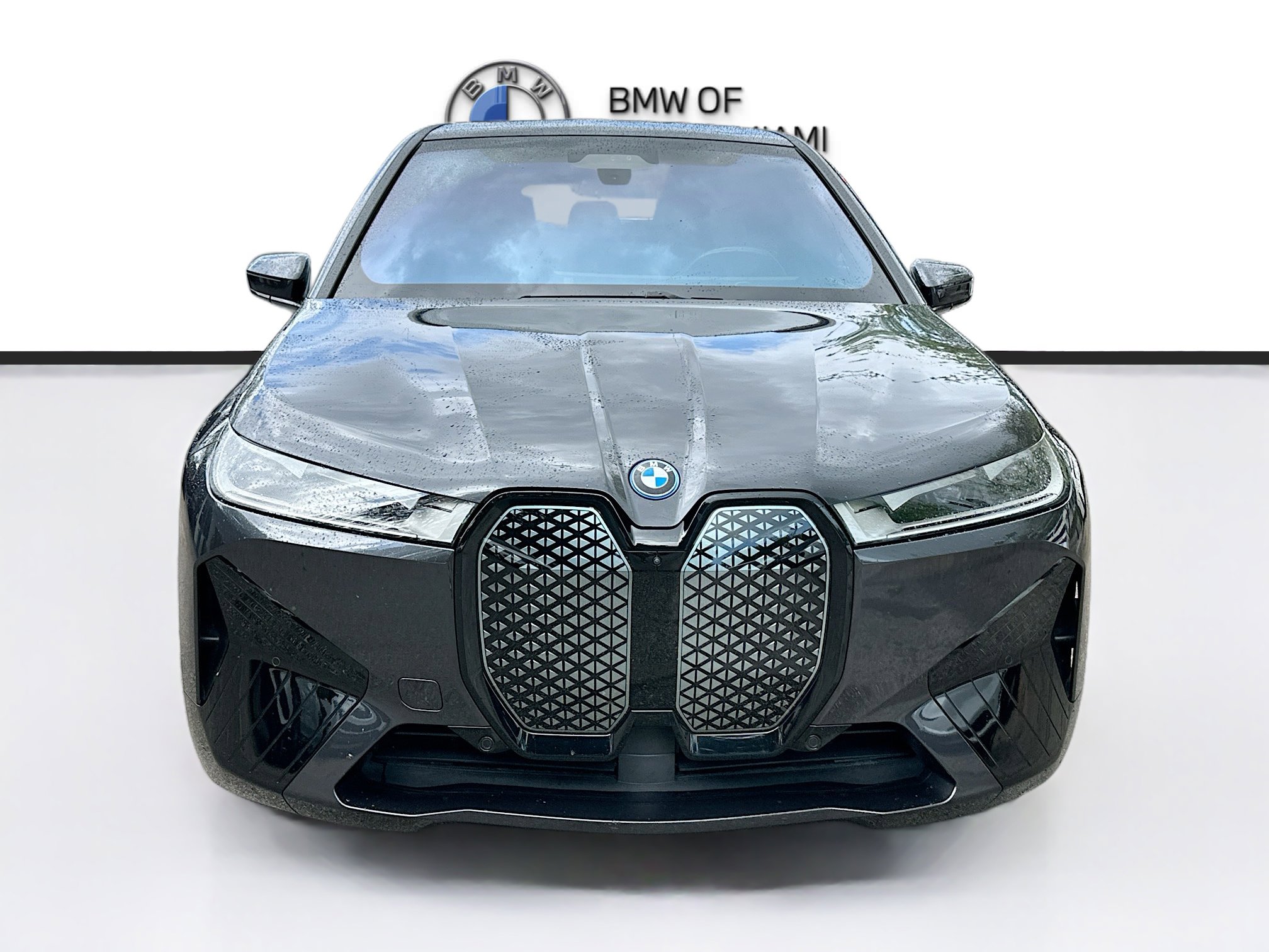 Certified 2025 BMW iX xDrive50 image 2