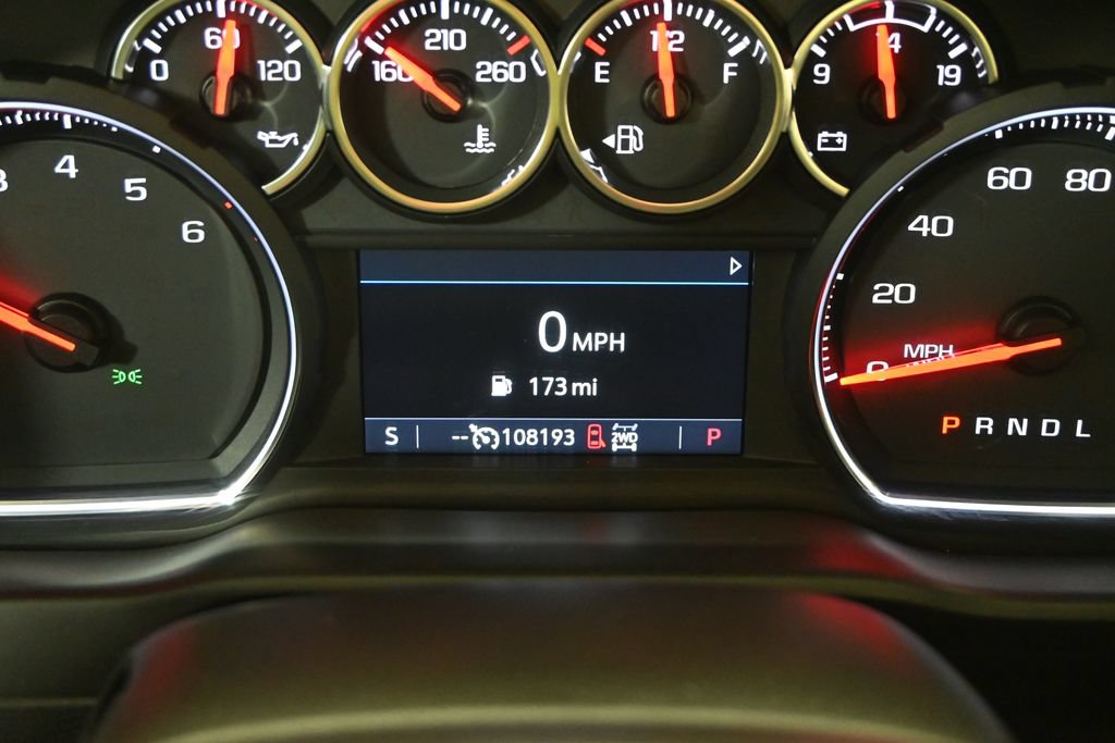 Used 2020 Chevrolet Silverado 1500 RST AWD/4WD image 25