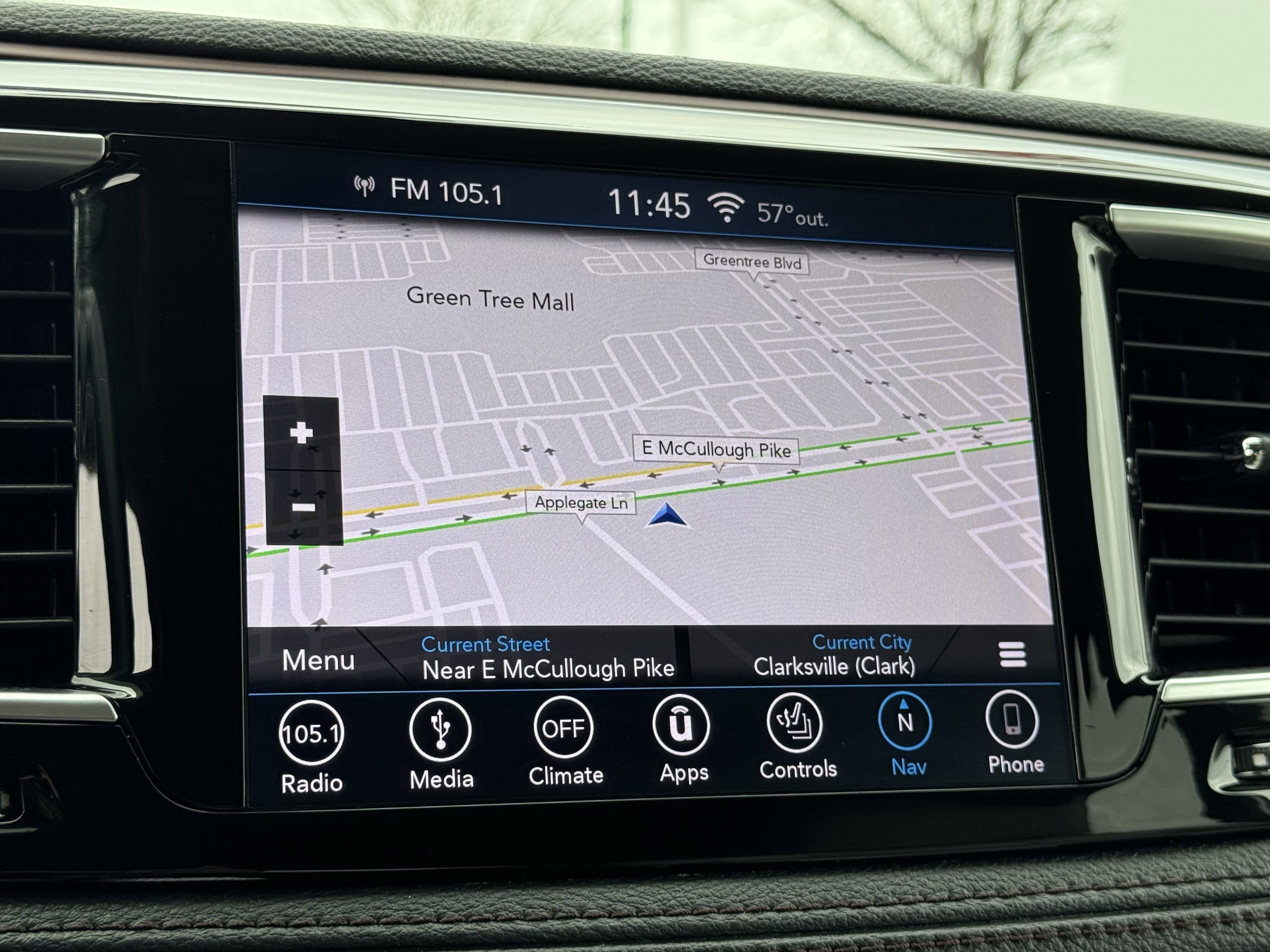 Used 2019 Chrysler Pacifica Limited image 4