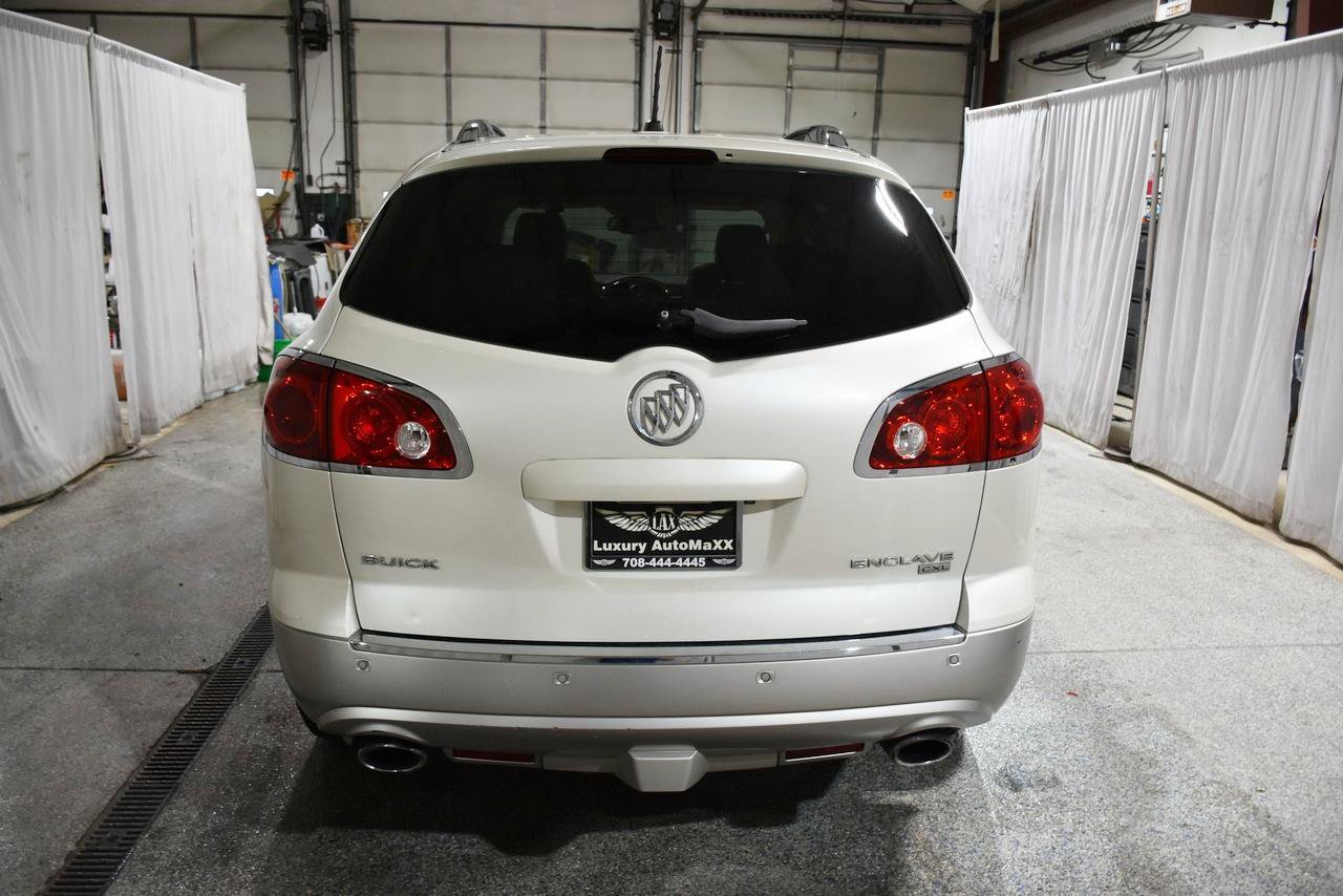 Used 2009 Buick Enclave CXL w/ Entertainment Package #3 AWD/4WD image 5