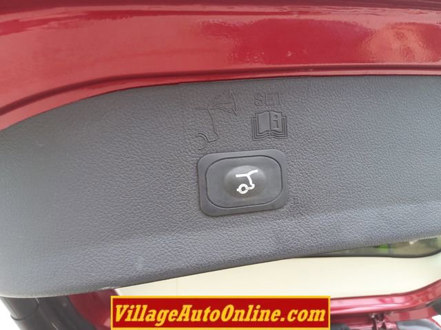 Used 2014 Ford Escape Titanium w/ Equipment Group 401A AWD/4WD image 34