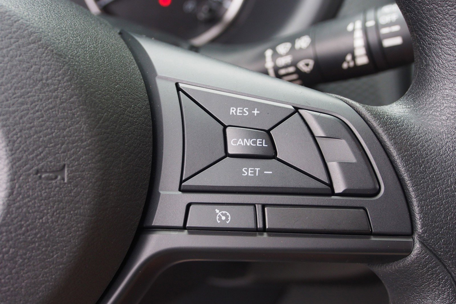 Used 2023 Nissan Kicks S FWD image 23