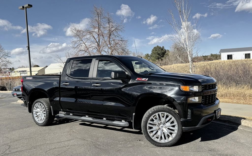 Used 2020 Chevrolet Silverado 1500 Custom Trail Boss w/ Custom Convenience Package image 2