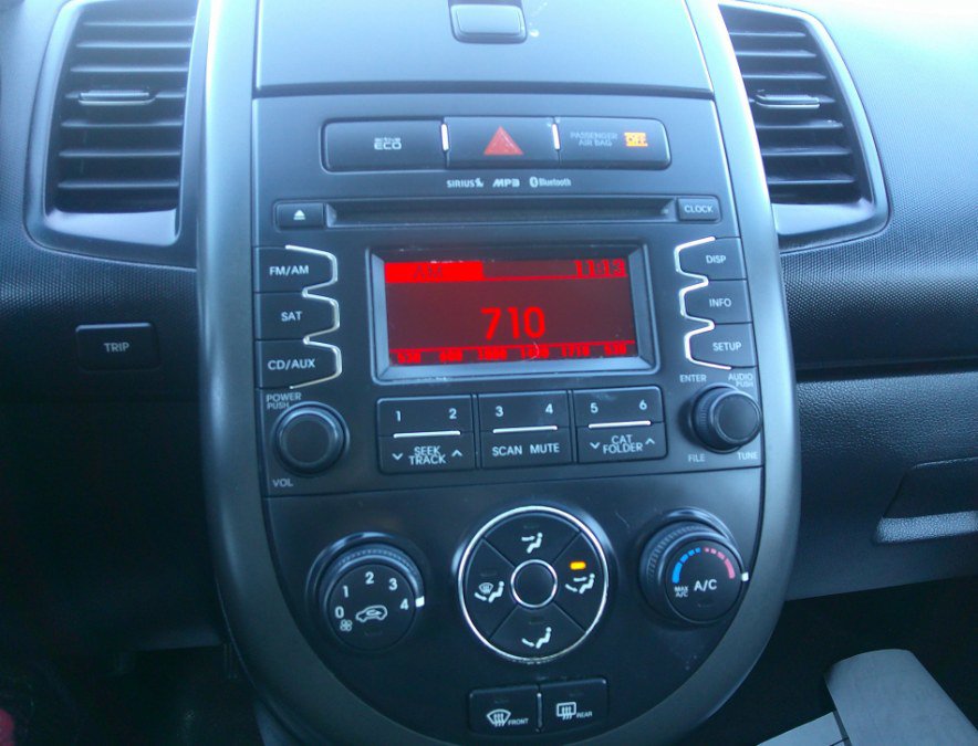 Used 2012 Kia Soul + image 69