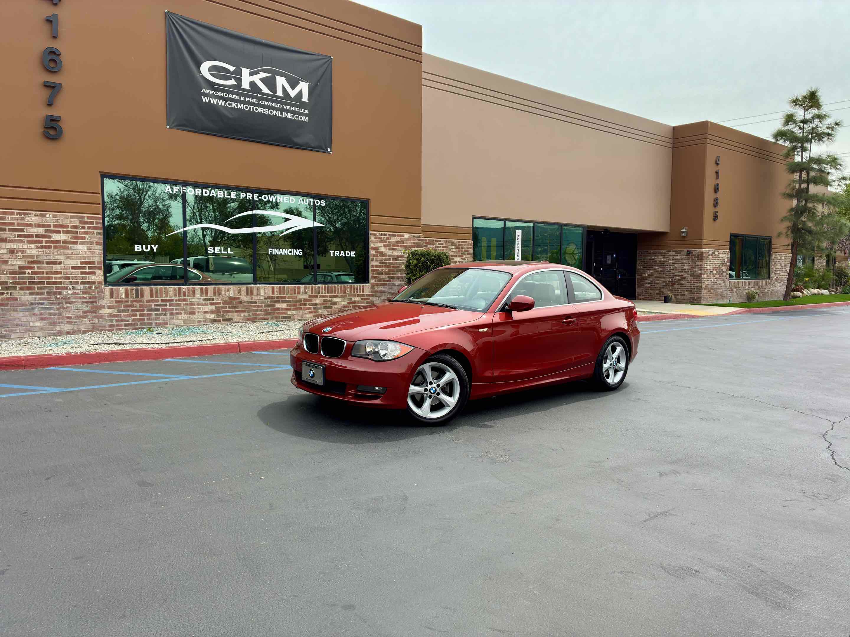 Used 2010 BMW 128i Coupe RWD image 2
