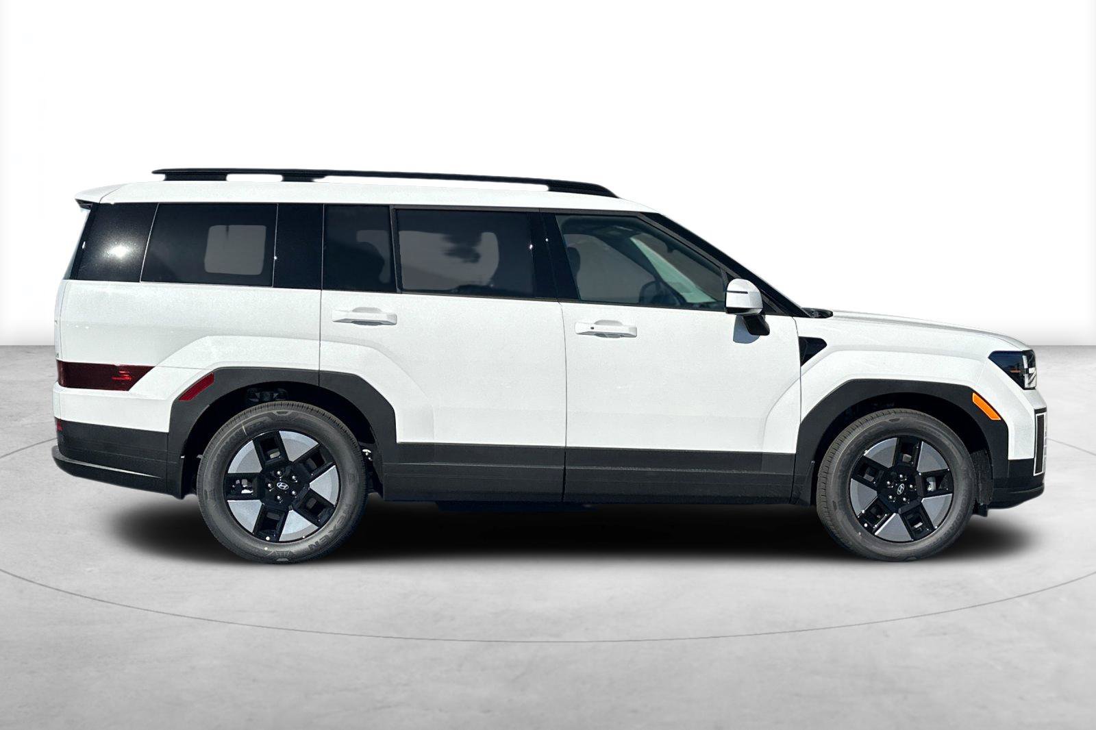 New 2027 Hyundai Santa Fe SEL FWD image 7
