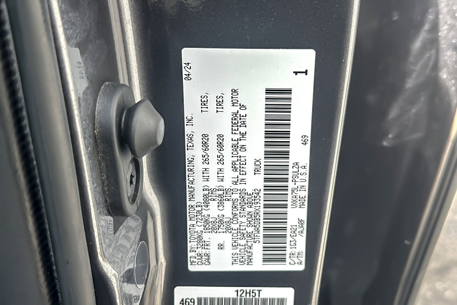 Used 2024 Toyota Tundra Limited image 27