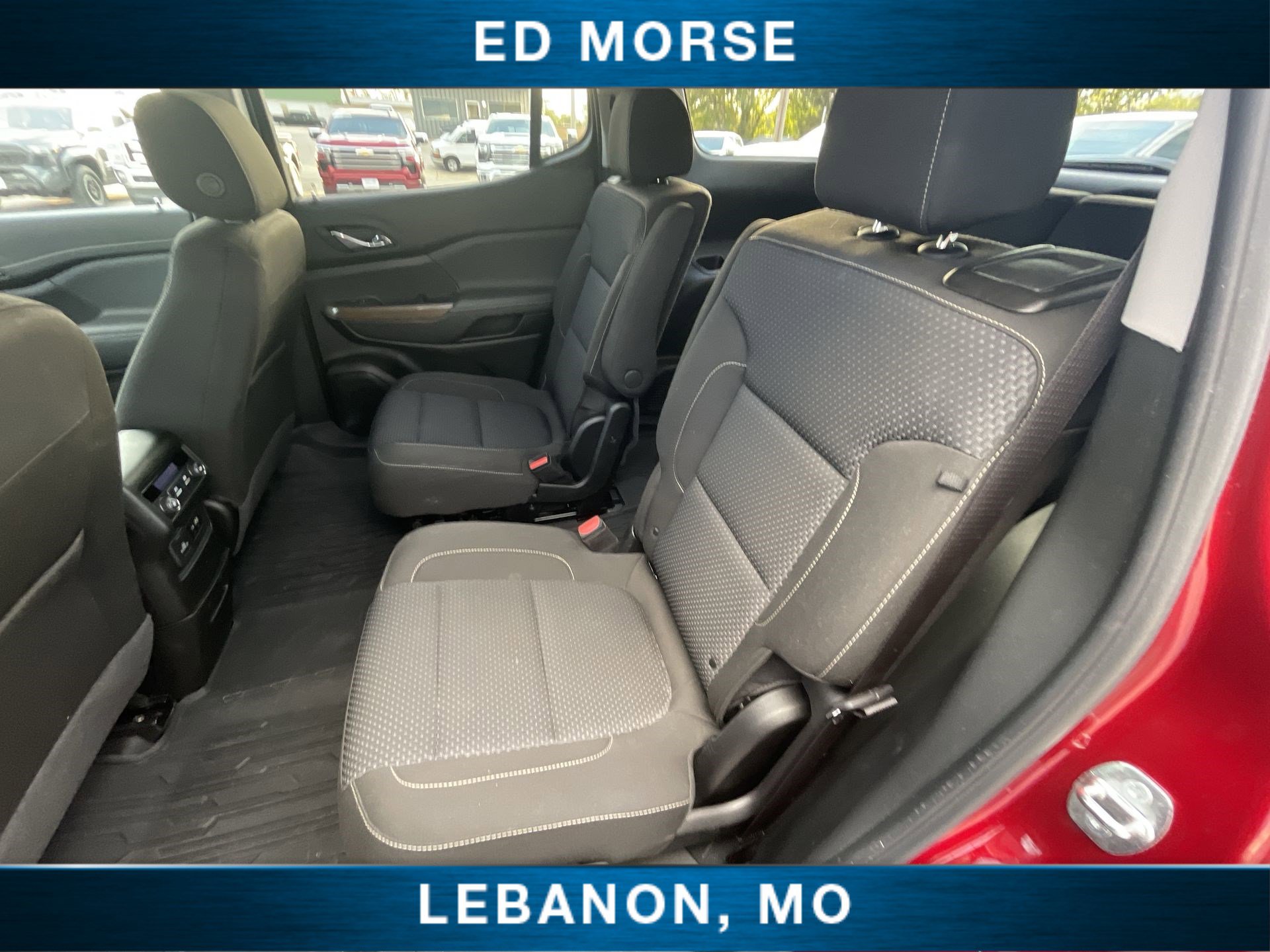 Used 2023 GMC Acadia SLE w/ Driver Convenience Package image 23