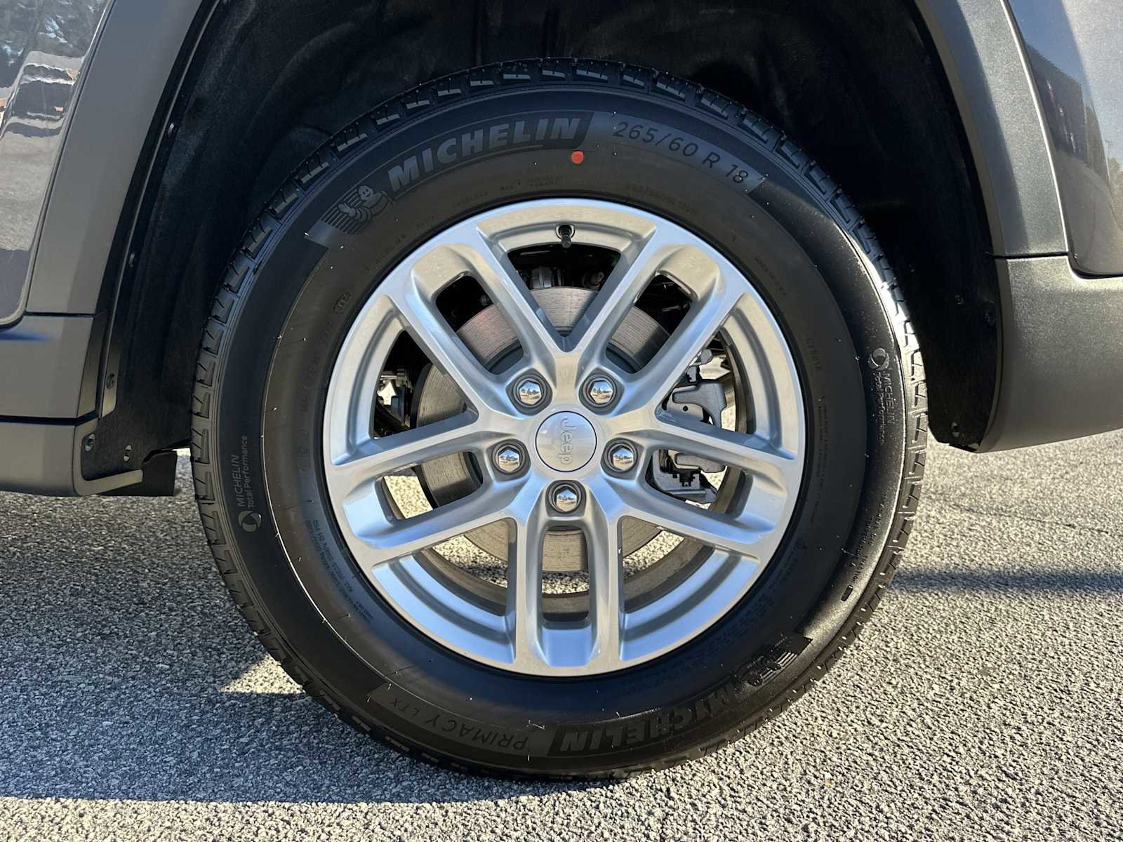 New 2025 Jeep Grand Cherokee Laredo X w/ Trailer Tow Package image 19