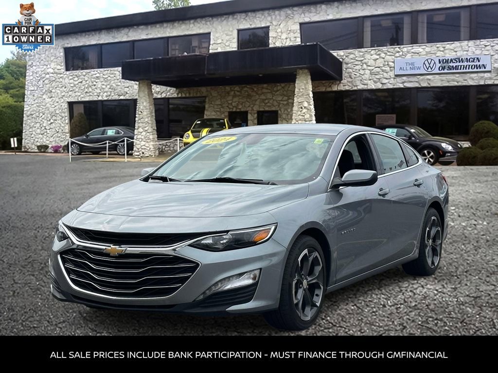 Used 2024 Chevrolet Malibu LT FWD image 2