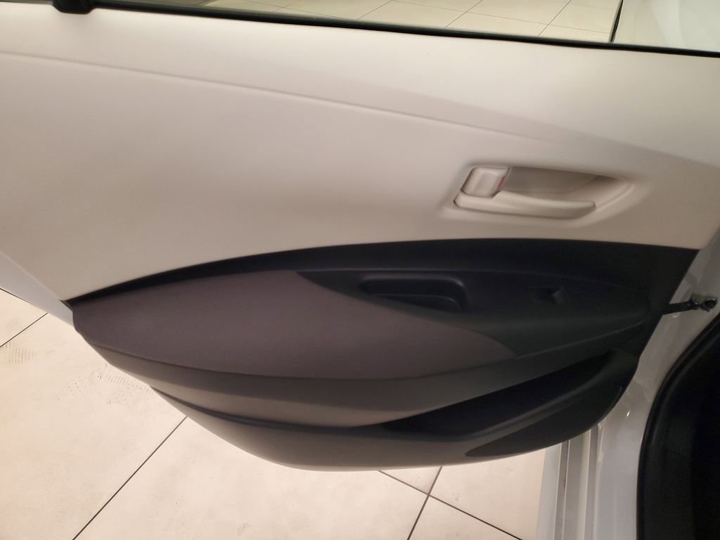 Certified 2024 Toyota Corolla LE image 13