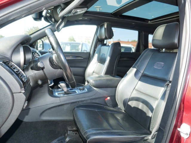 Used 2020 Jeep Grand Cherokee Overland AWD/4WD image 15