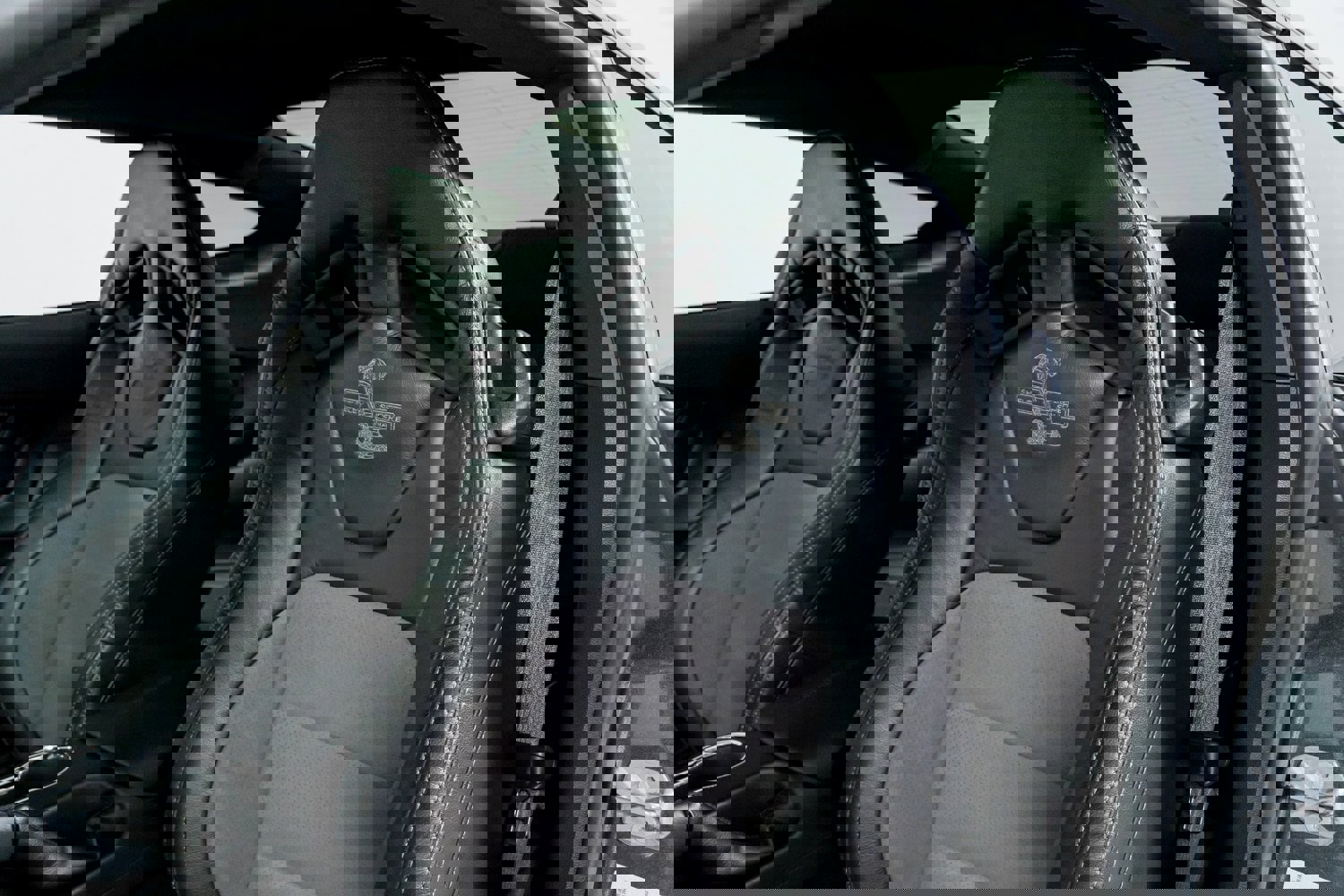 Used 2017 Ford Mustang GT Premium w/ Equipment Group 401A image 19