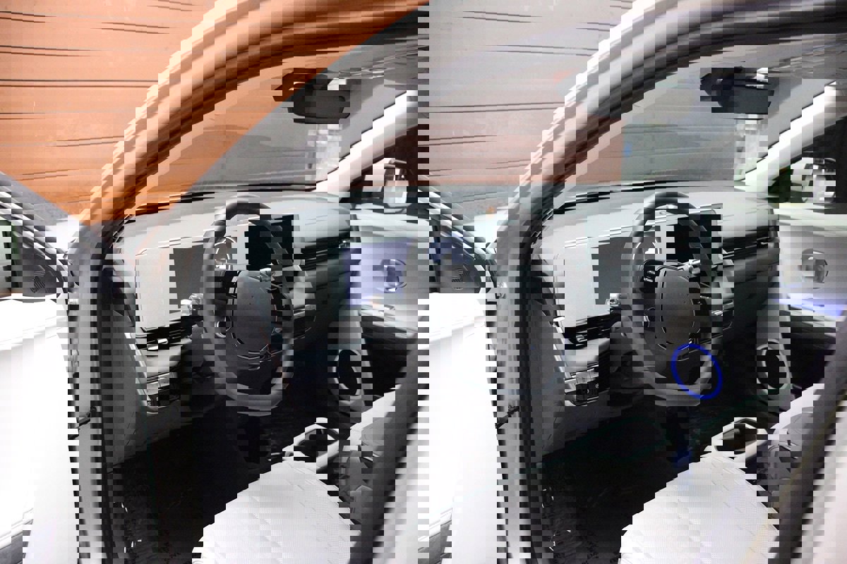 Used 2023 Hyundai Ioniq 5 SEL w/ Cargo Package image 21