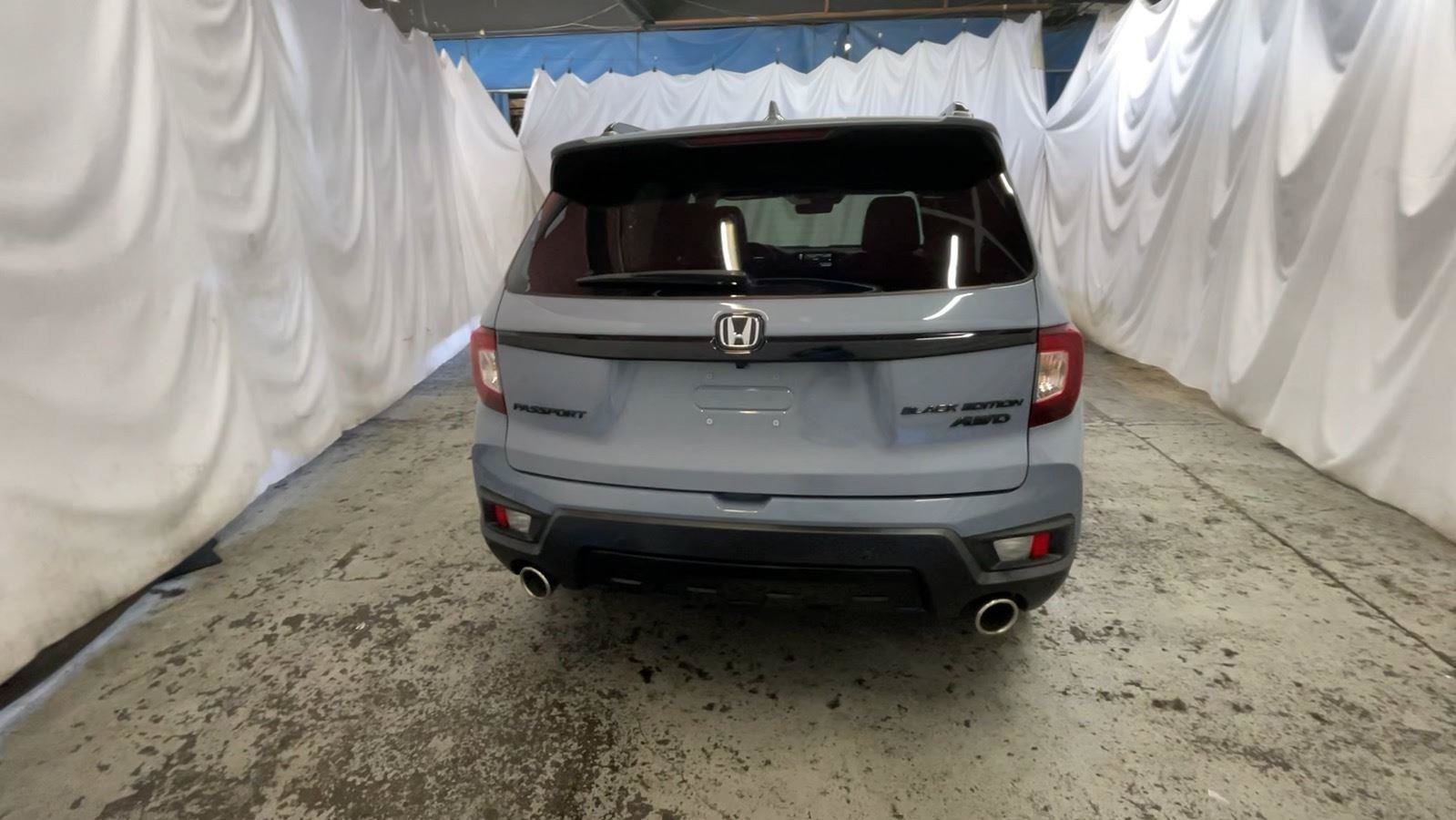 Certified 2024 Honda Passport Black Edition image 6