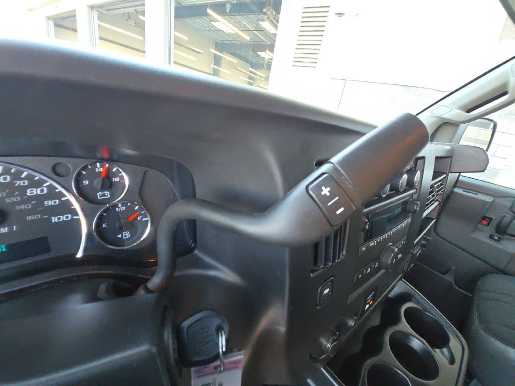 Used 2025 Chevrolet Express 2500 w/ Driver Convenience Package RWD image 24