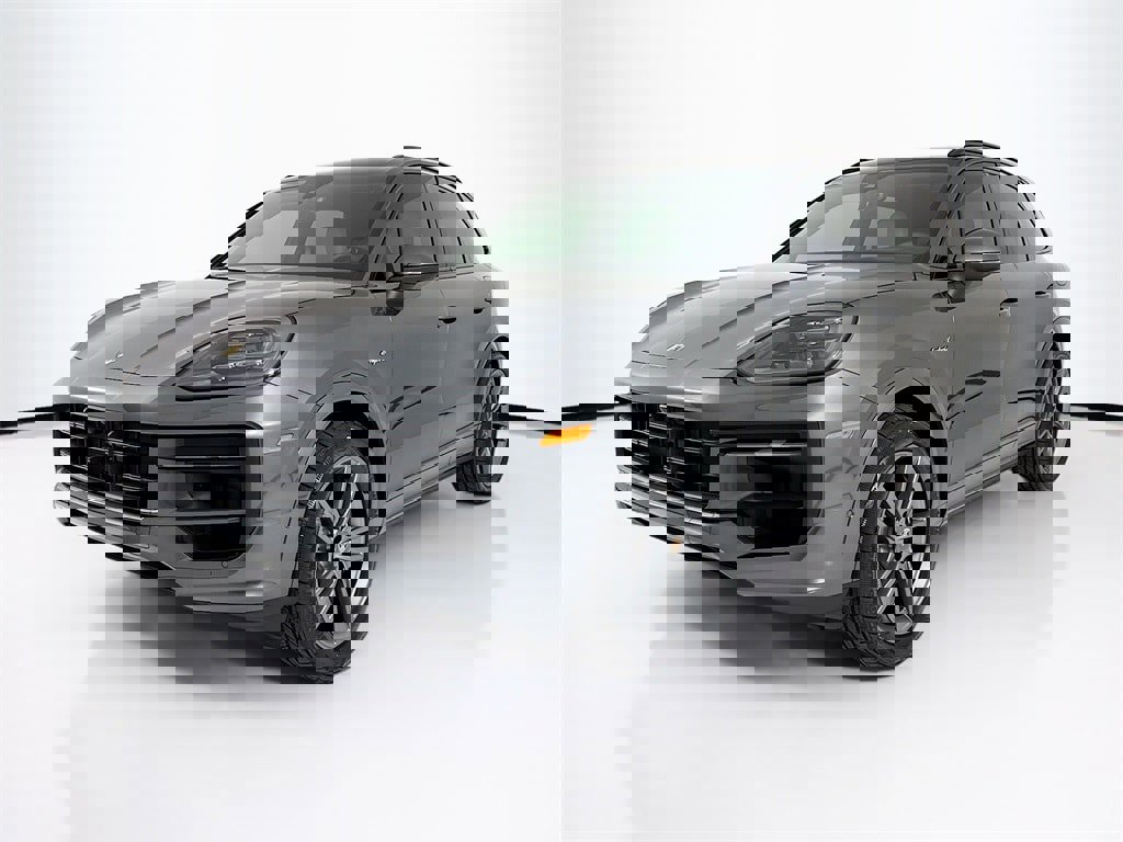 New 2026 Porsche Cayenne E-Hybrid video 1