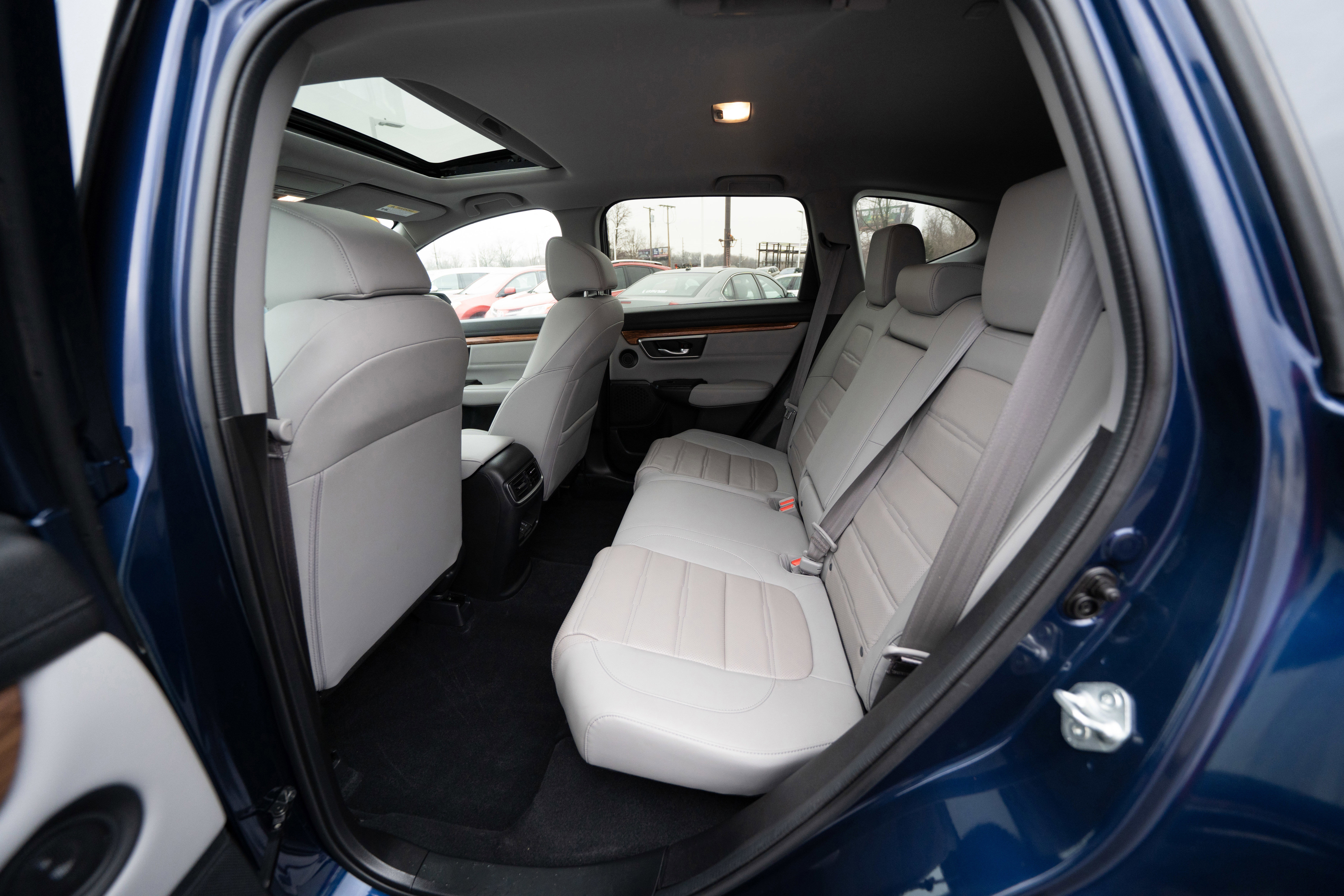 Used 2022 Honda CR-V Touring image 23