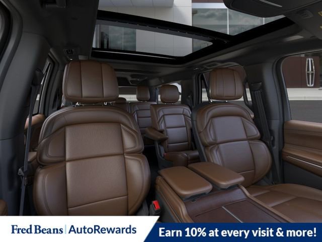 New 2026 Lincoln Navigator L Reserve AWD/4WD image 11