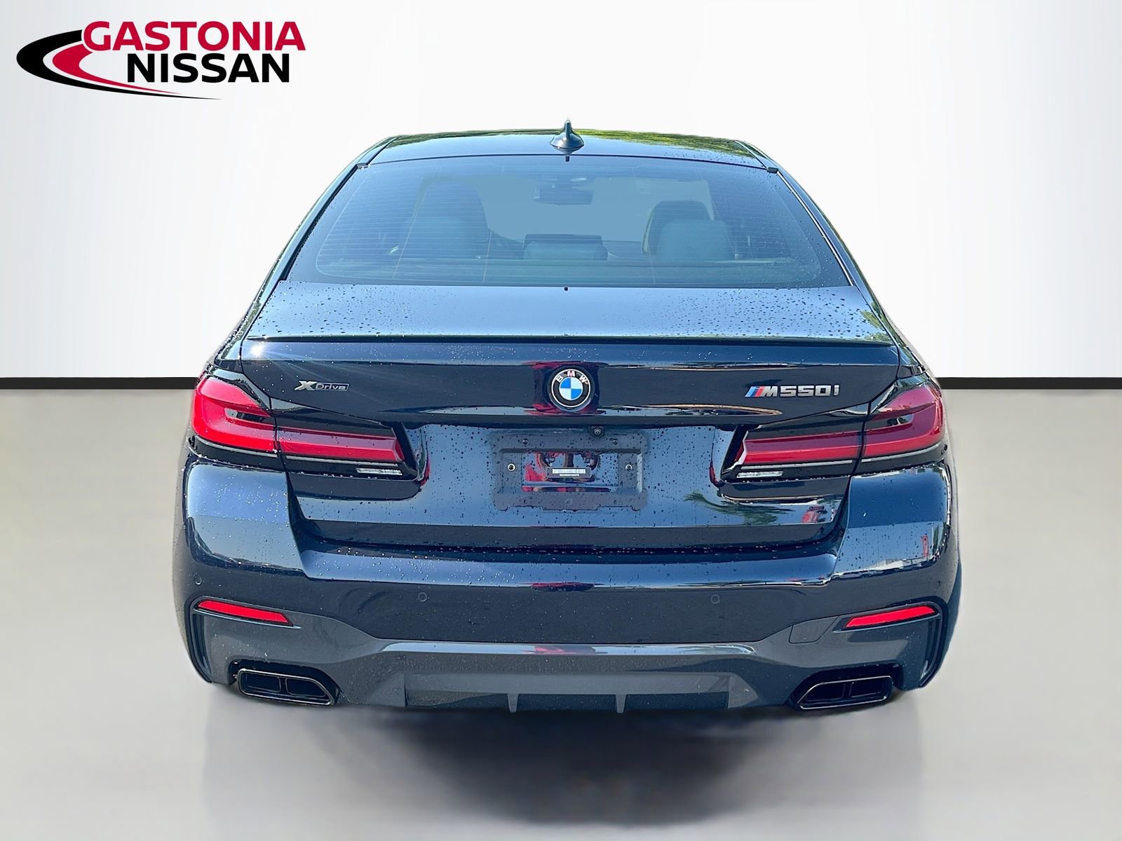Used 2023 BMW M550i xDrive w/ Dynamic Handling Package AWD/4WD image 7